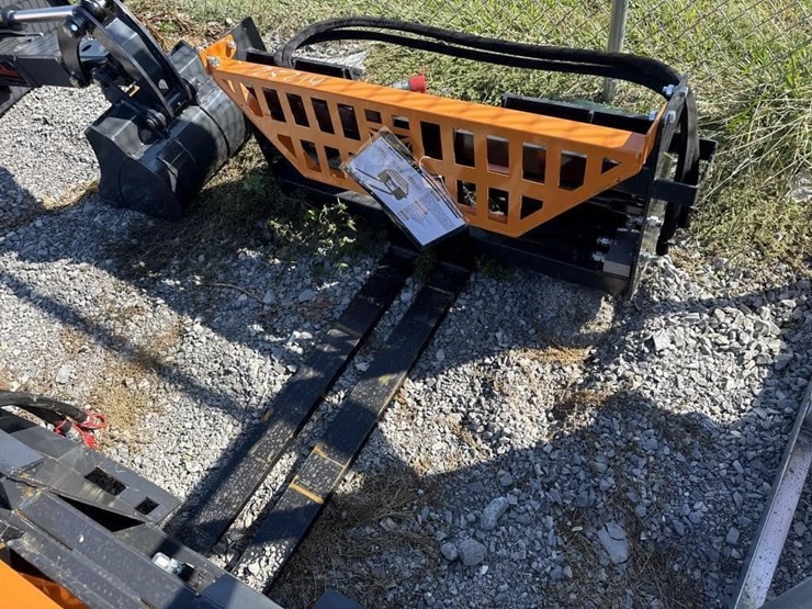 landhonor-48-inch-hydraulic-pallet-forks-image-1