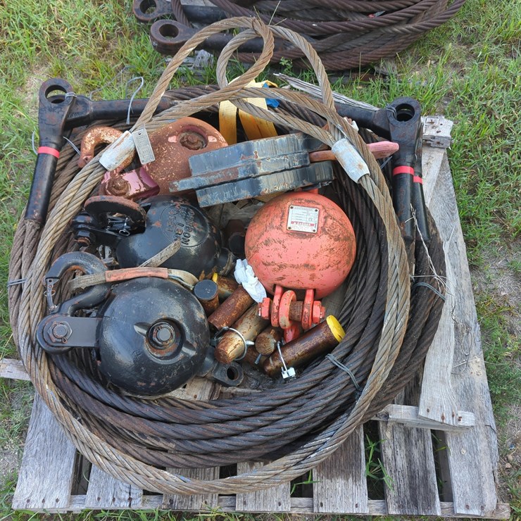 PALLET OF OF CABLE & SLINGS SUPPORT EQUIPMENT