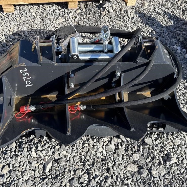 LandHonor skid steer 15,000 pound hydraulic winch