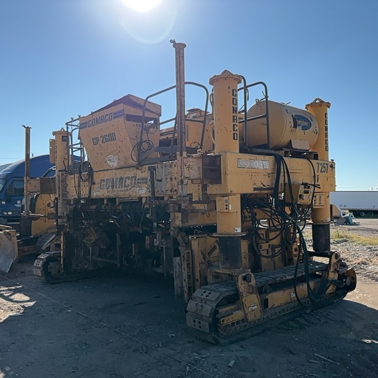 GOMACO GP2600