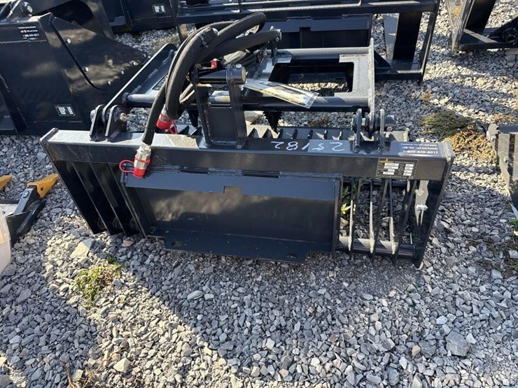 landhonor-mini-skid-steer-rock-grapple-image-2