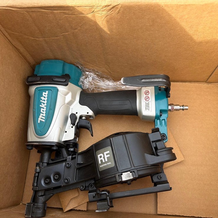 MAKITA 1 3/4" ROOFING COIL PNEUMATIC NAILER-AN454-1 YR FACTORY WARRANTY -RECON NEW SUPPORT EQUIPMENT
