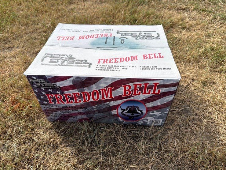 new-cast-iron-freedom-/-farm-bell-new-support-equipment-image-1