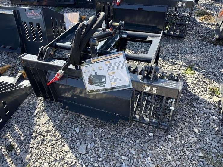 landhonor-mini-skid-steer-rock-grapple-image-2