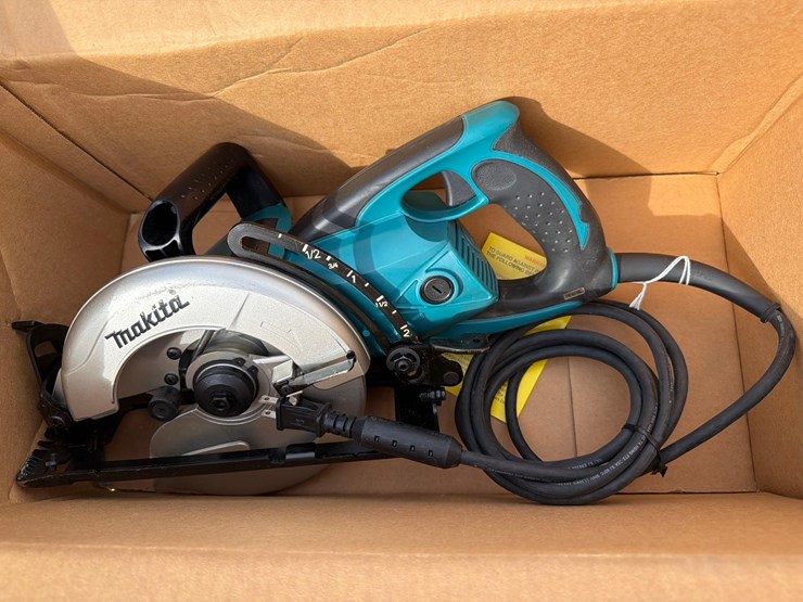 makita-17-1/4"-hypoid-saw---5477nb--1-yr-factory-warranty--recon-new-support-equipment-image-1