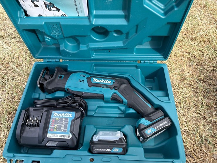 makita-12-v-max-cxt-lit-ion-cordless-recip-saw--rj03r1--image-1