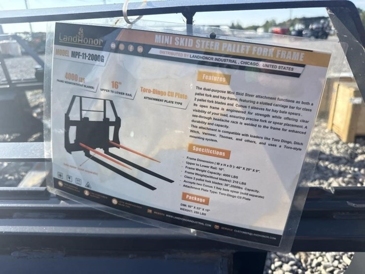 landhonor-mini-skid-steer-pallet,-fork-image-3