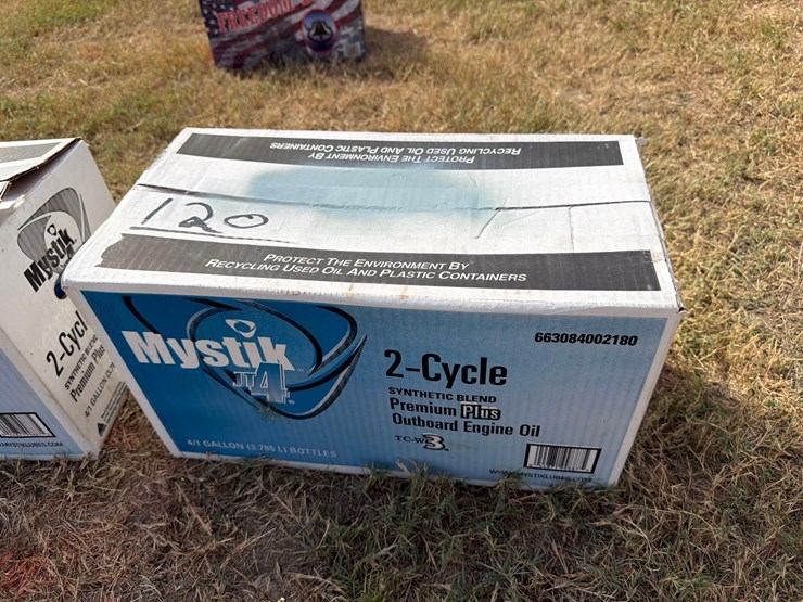 new-mystick-synthetic-2-cycle-motor-oil-(-4-gal-per-case-)-new-support-equipment-image-1