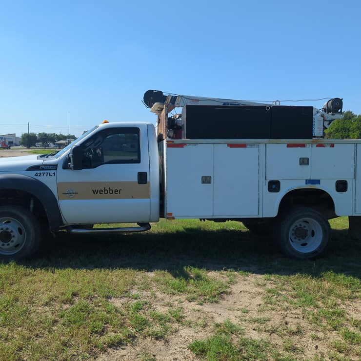 2014 FORD F550