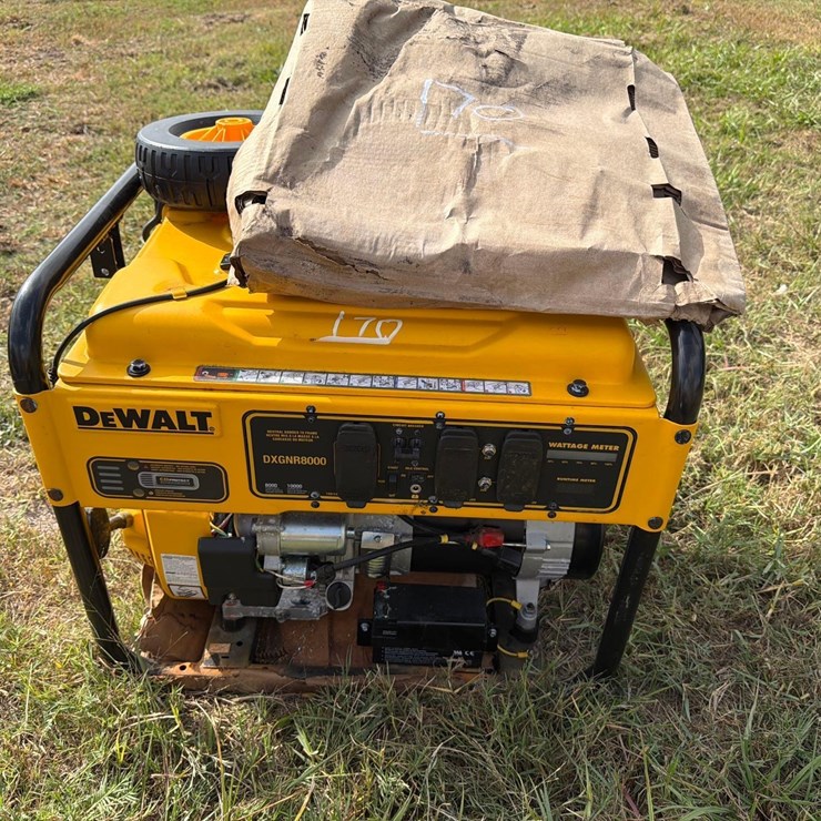 DEWALT 8000 WATT ELEC START GENERATOR NEW SUPPORT EQUIPMENT