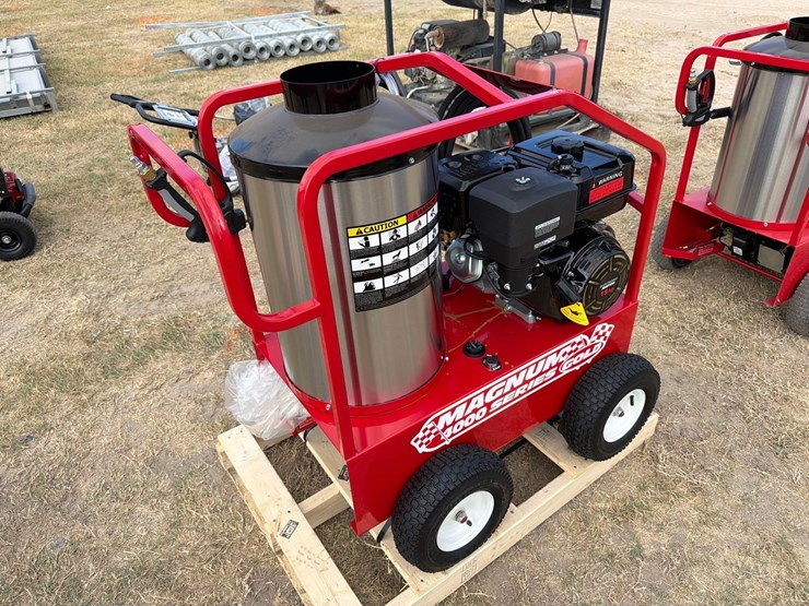 new-easy-kleen-magnum-gold-pressure-washer-image-2