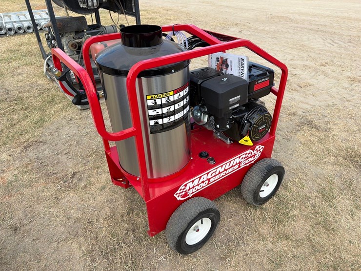 new-easy-kleen-magnum-gold-pressure-washer-image-2