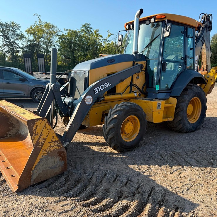 2016 JOHN DEERE 310