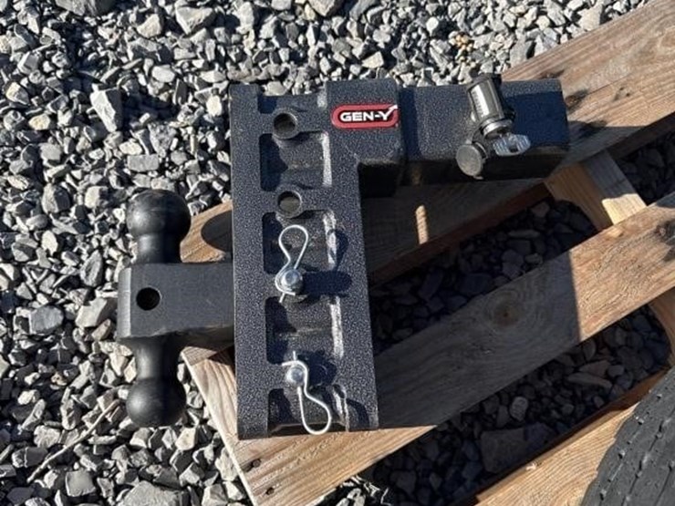 gen-y-receiver-hitch-image-1