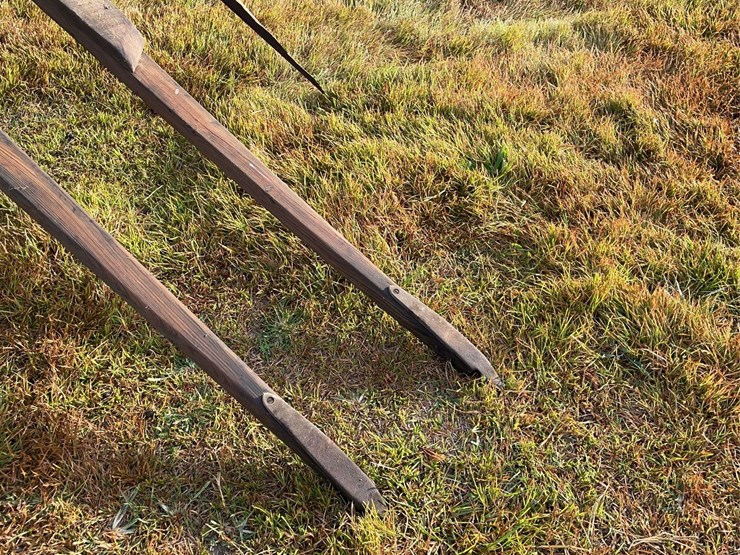 wooden-hay-loader-image-15