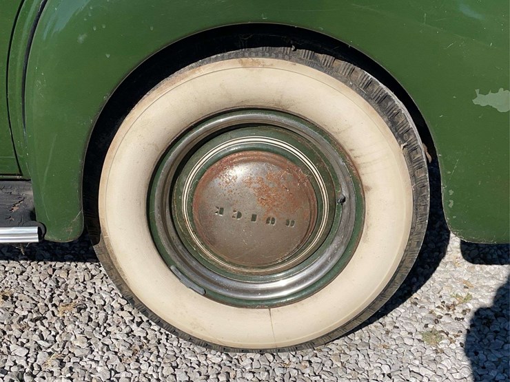 1940-buick-eight-special-image-25