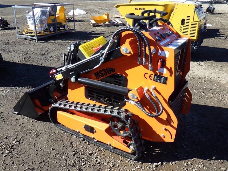2025-mms-36c-skid-steer-tracked-loader-image-2