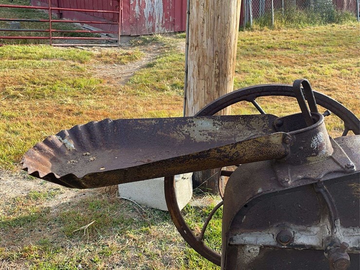 corn-sheller-image-15