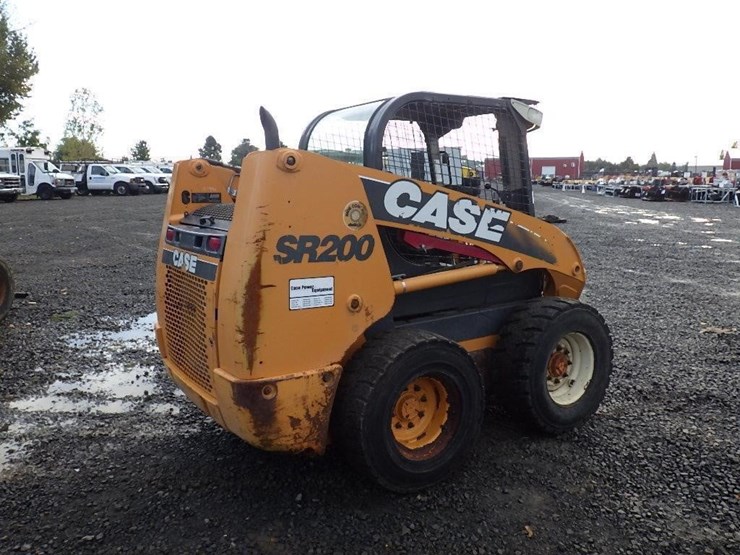 2011-case-sr200-image-5