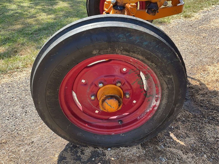 minneapolis-moline-445-image-11