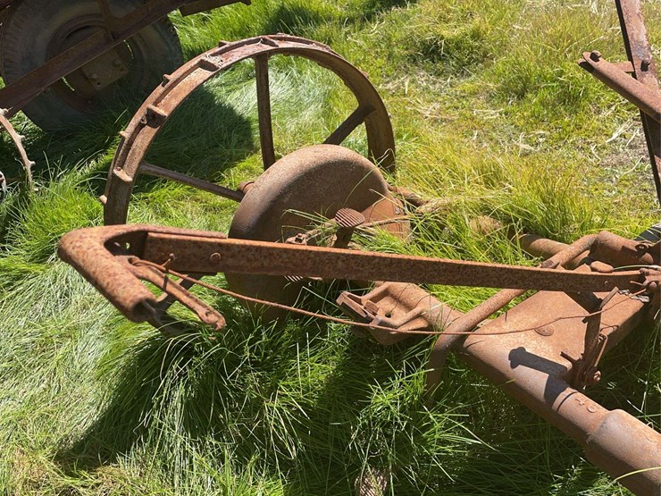 horse-drawn-sickle-mower-image-23