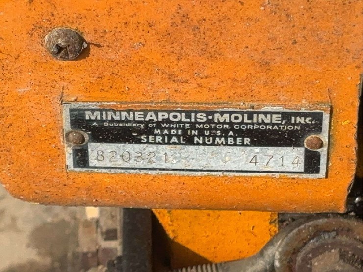 minneapolis-moline-110-hydro-image-54