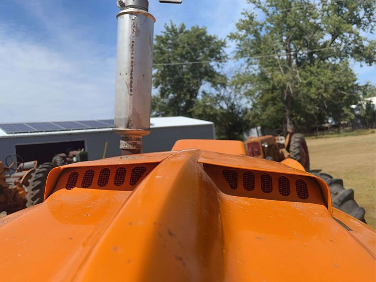 minneapolis-moline-445-image-66