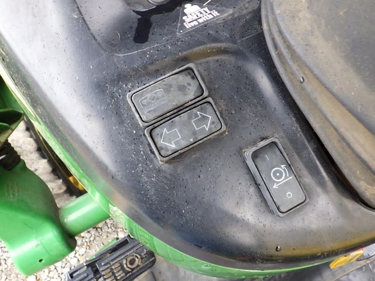 john-deere-3720-image-34