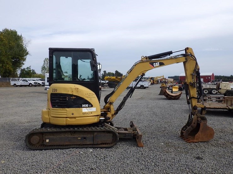 2010-caterpillar-303c-cr-image-3
