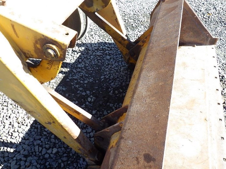 john-deere-8-image-11
