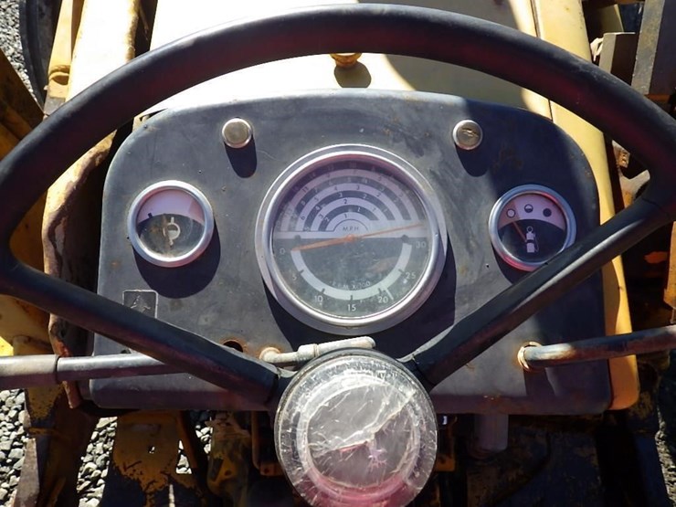 john-deere-8-image-47
