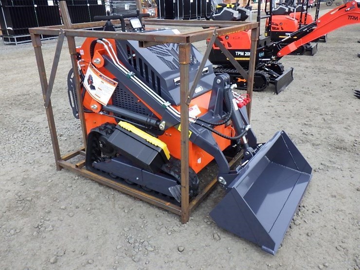 2025-tpm-t460-skid-steer-tracked-loader-image-4