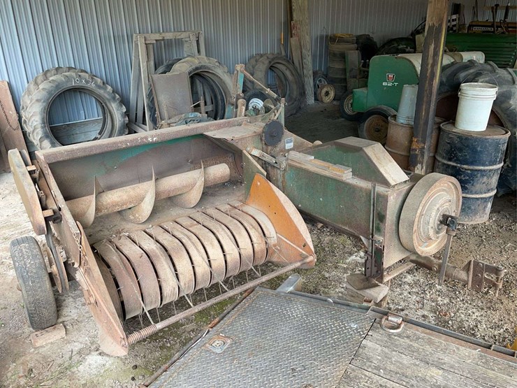 oliver-60-square-baler-image-8