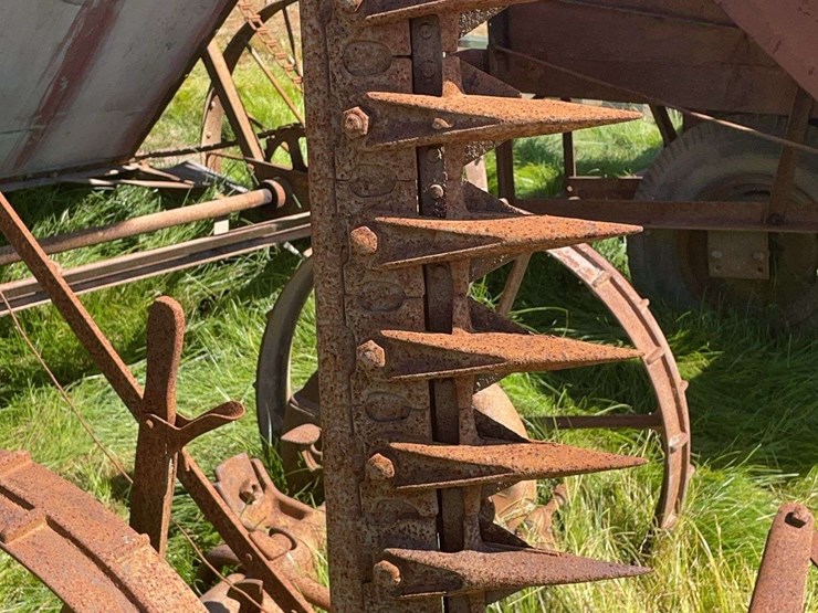 horse-drawn-sickle-mower-image-11
