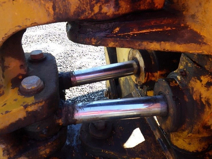 john-deere-8-image-21