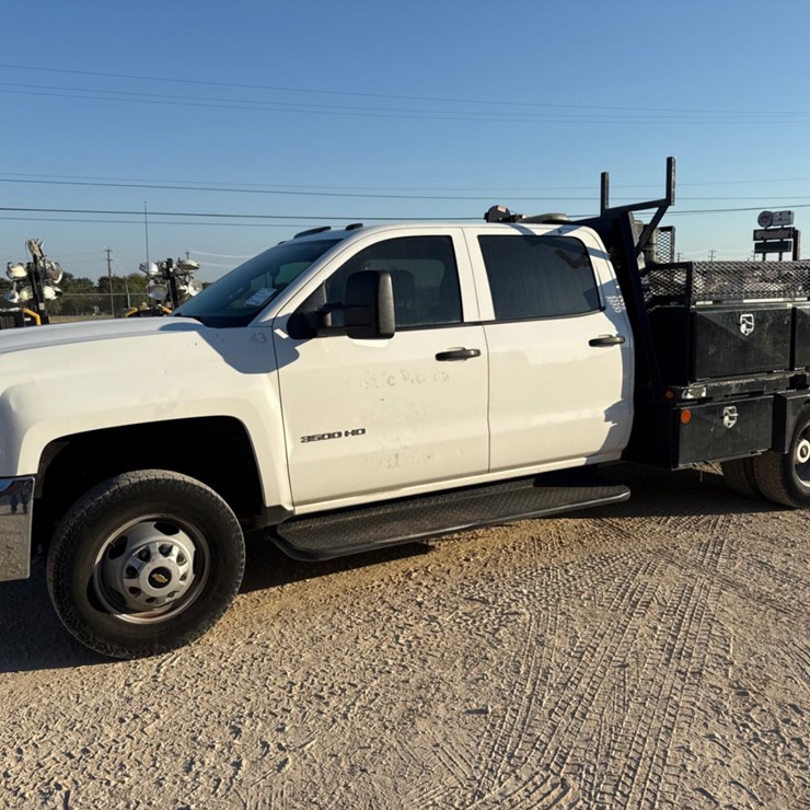 2015 CHEVROLET SILVERADO 3500HD