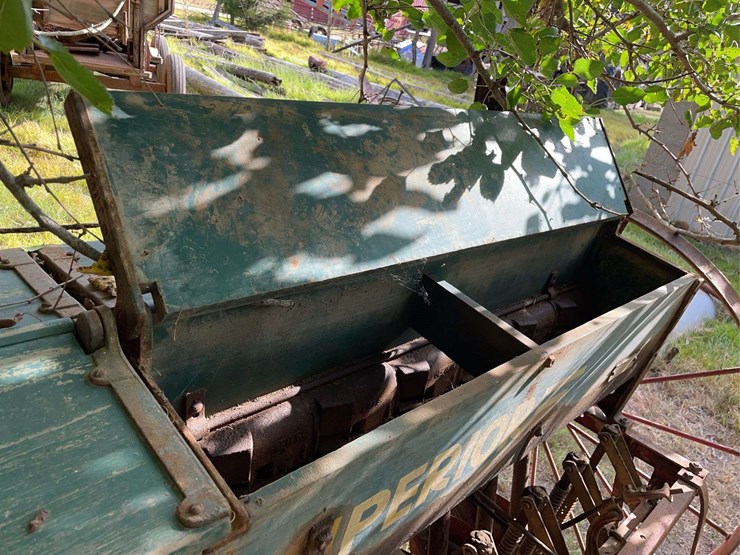 oliver-8ft-grain-drill-image-26