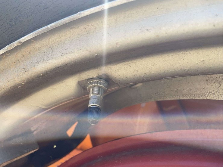 minneapolis-moline-445-image-42