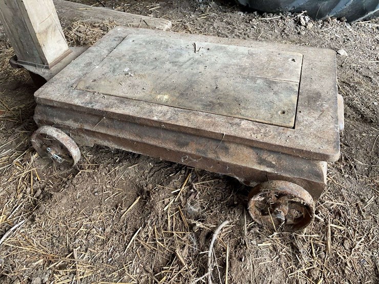 large-rolling-scale-image-9