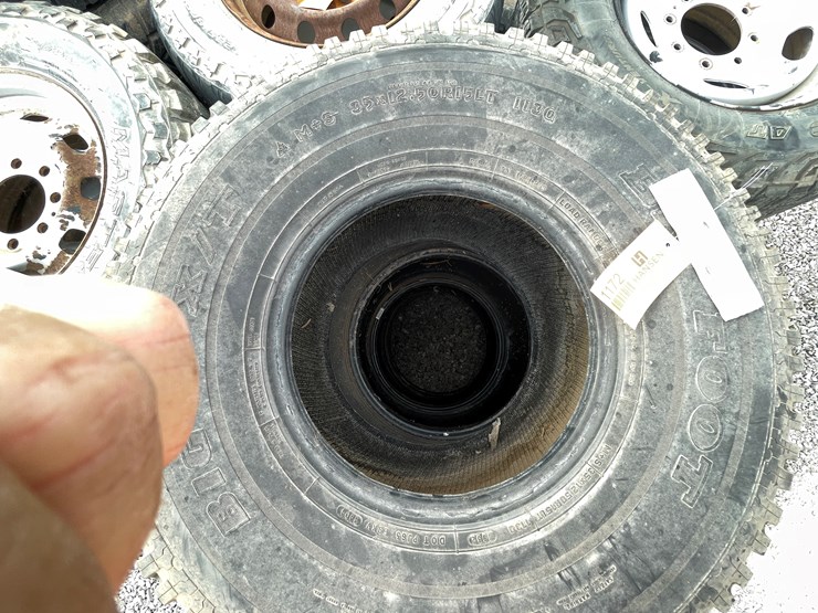 #1172-•-tires-(offsite-in-la-union,-nm)-image-4