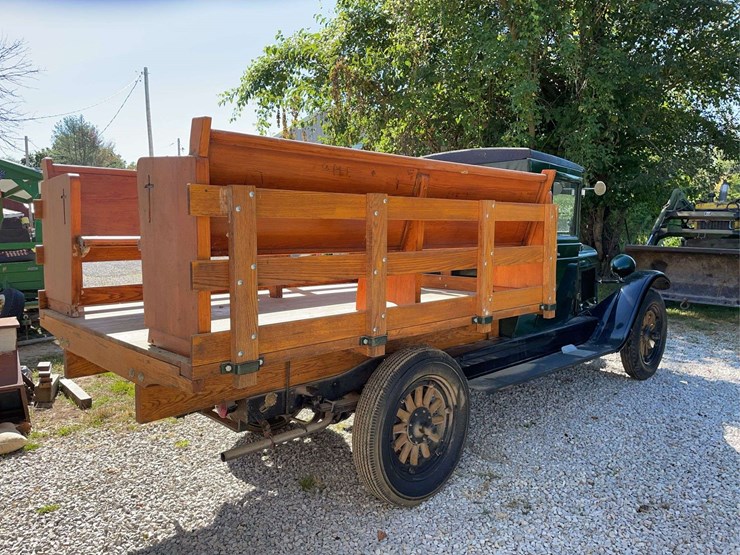 chevrolet-stake-bed-truck-image-5
