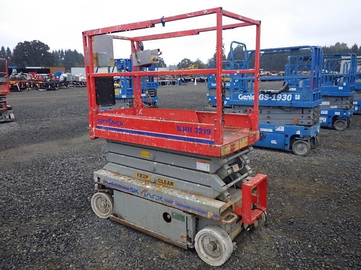 2005-skyjack-sjiii3219-image-3