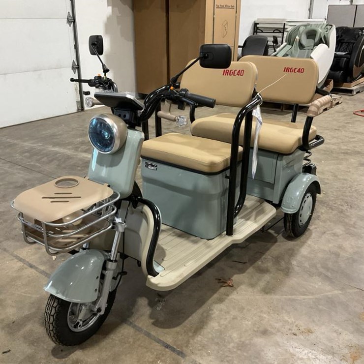 #1323 • IRGC40 Mini Golf Cart