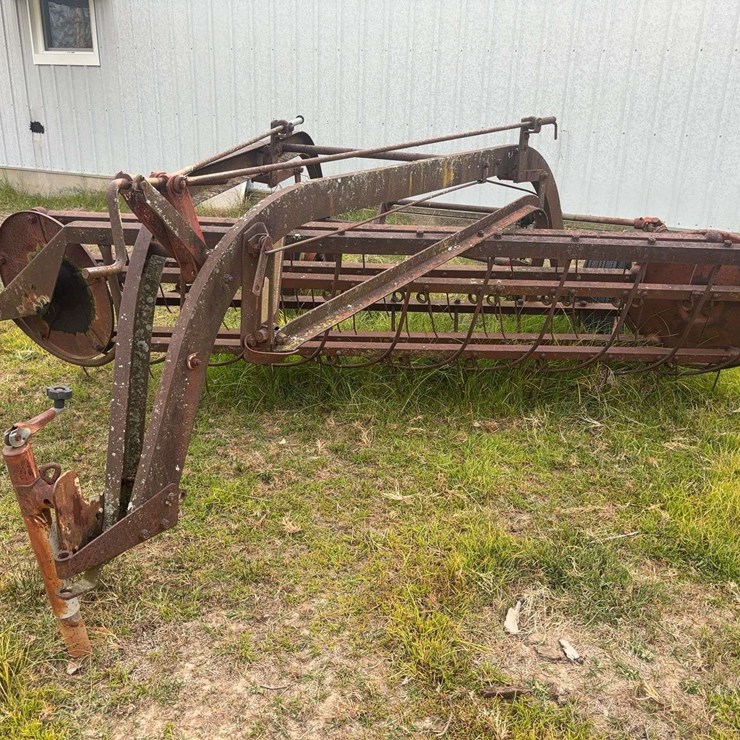 Minneapolis Moline Side Delivery Hay Rake