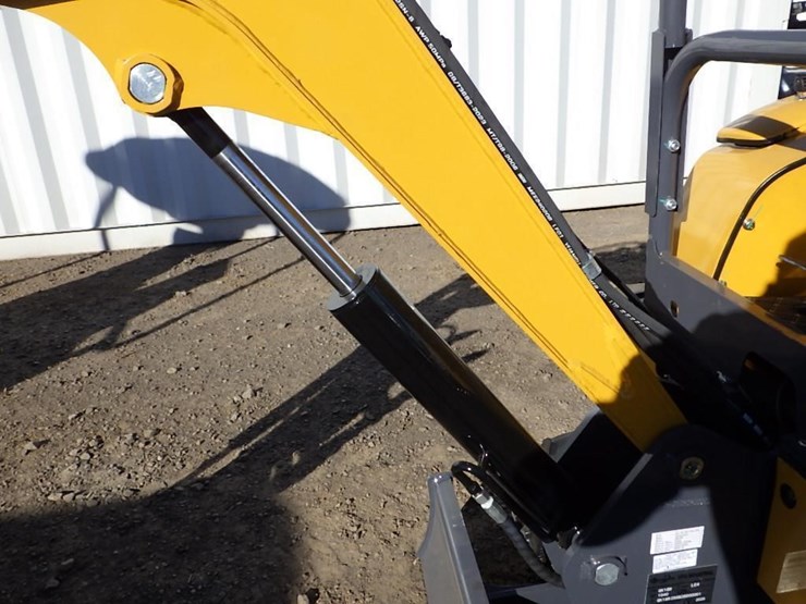 2025-cfg-qk18r-hydraulic-excavator-image-8