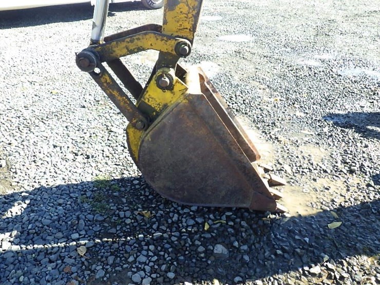 john-deere-8-image-12