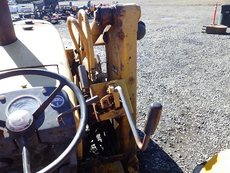 john-deere-8-image-52
