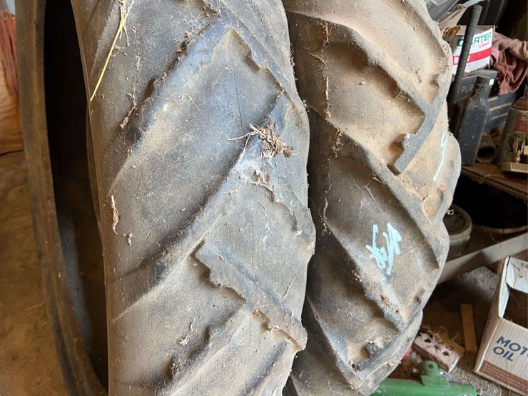 rear-tractor-tires-image-7