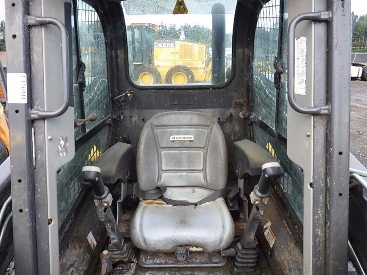 new-holland-l218-image-20