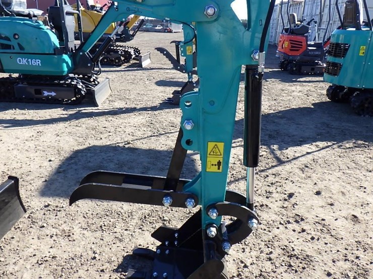 2025-cfg-mh12r-hydraulic-excavator-image-13